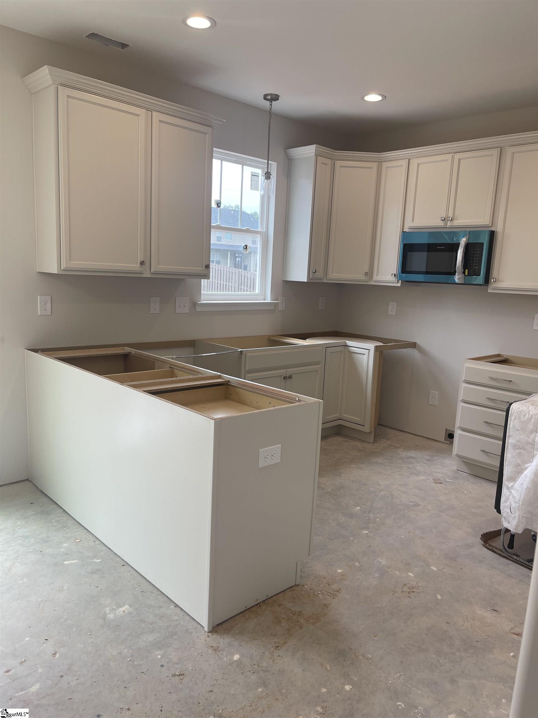 331 River Trce Loop Simpsonville, SC 29680 - Photo 3 of 5