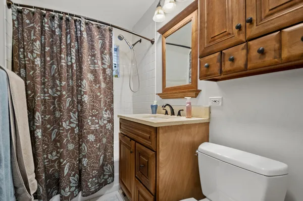 $499,000 | 7441 Lake Street, Morton Grove, IL 60053