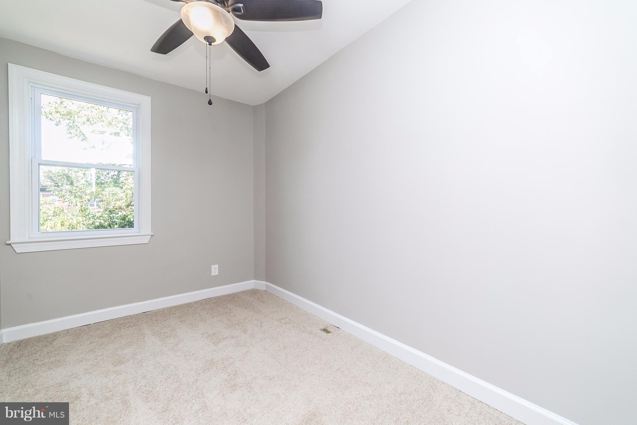 4246 Flowerton Road Baltimore, MD 21229 - Photo 18 of 30 Bedroom