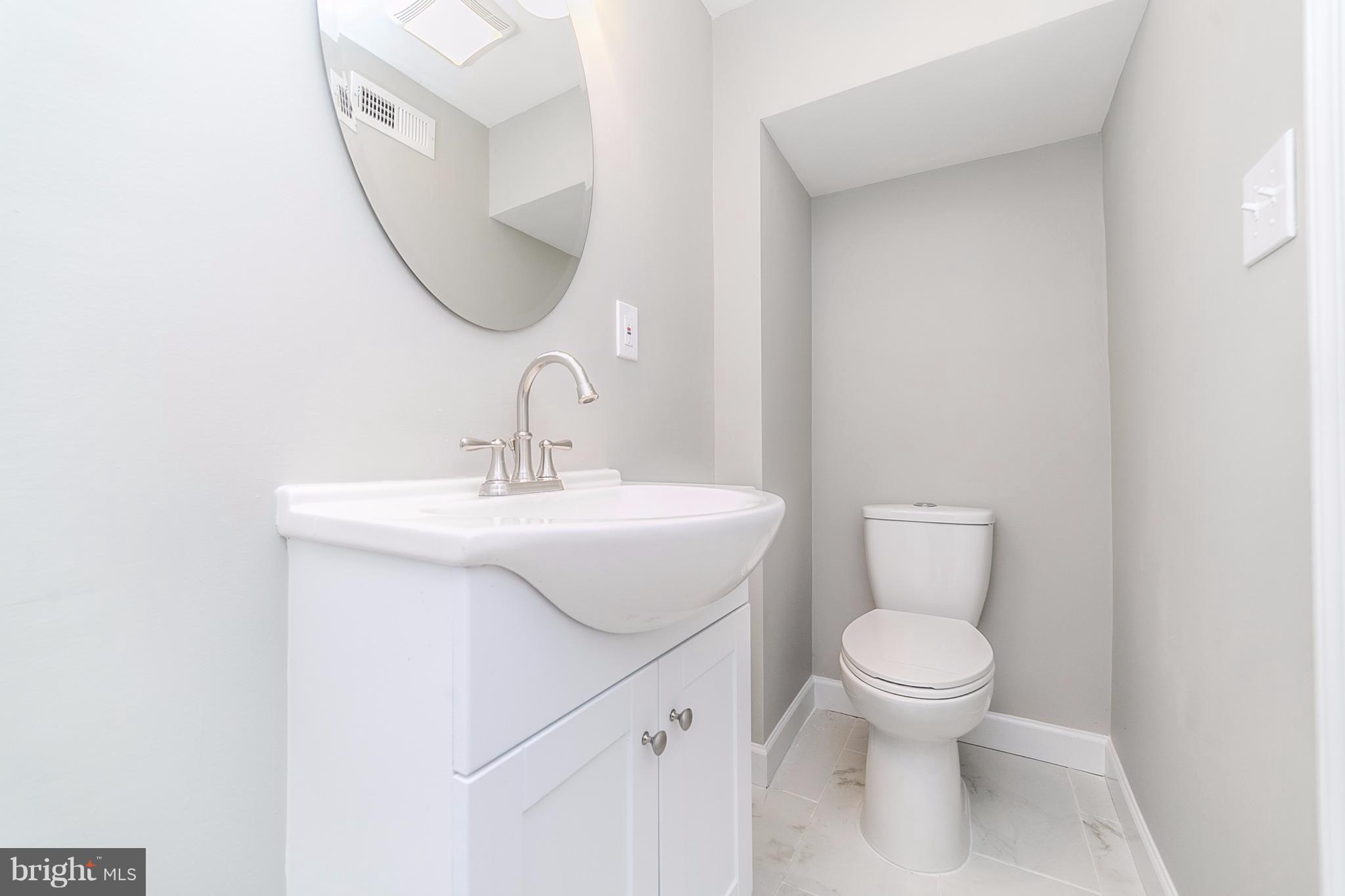4246 Flowerton Road Baltimore, MD 21229 - Photo 28 of 30 Bath