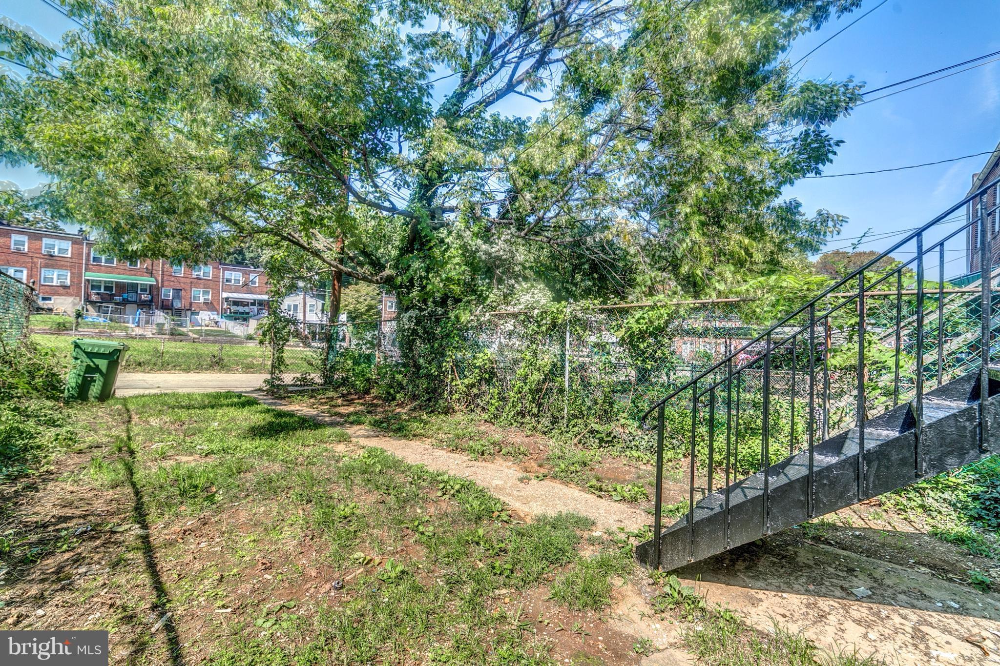 4246 Flowerton Road Baltimore, MD 21229 - Photo 30 of 30 Exterior (Rear)