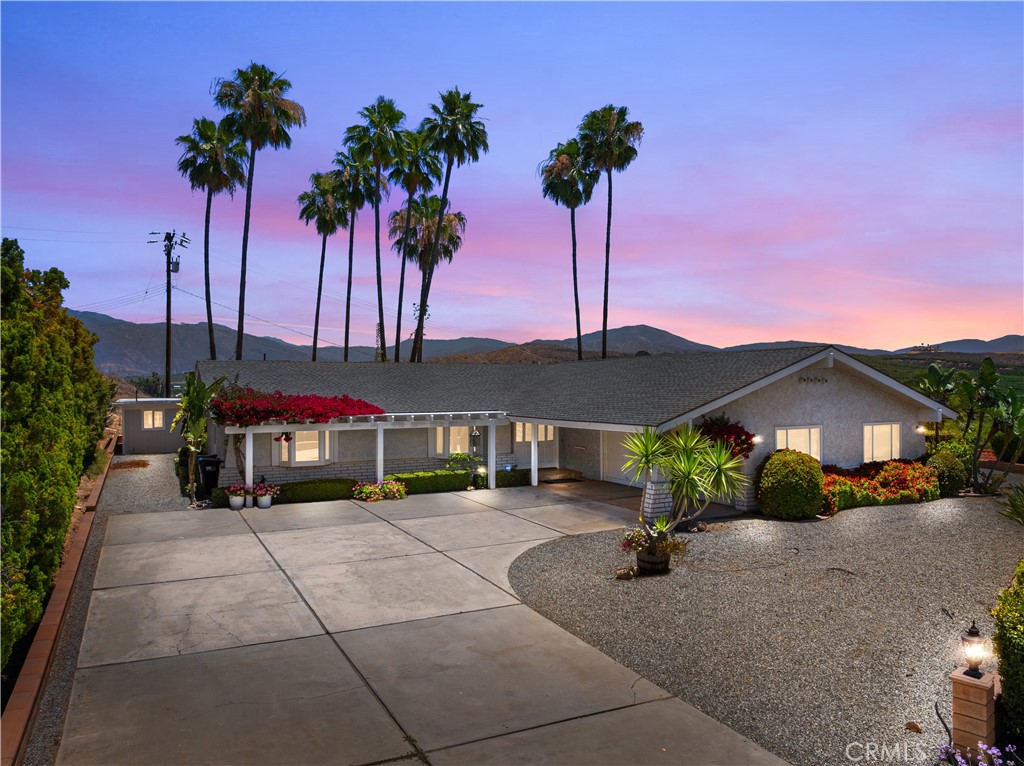 26660 Rim Road Hemet, CA 92544 - Photo 2 of 49