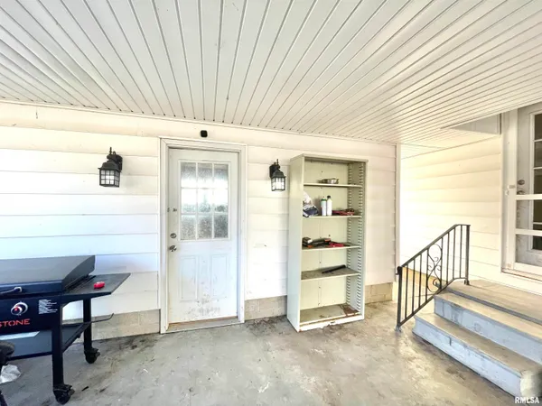 $199,900 | 500 Kramer Street, Carterville, IL 62918