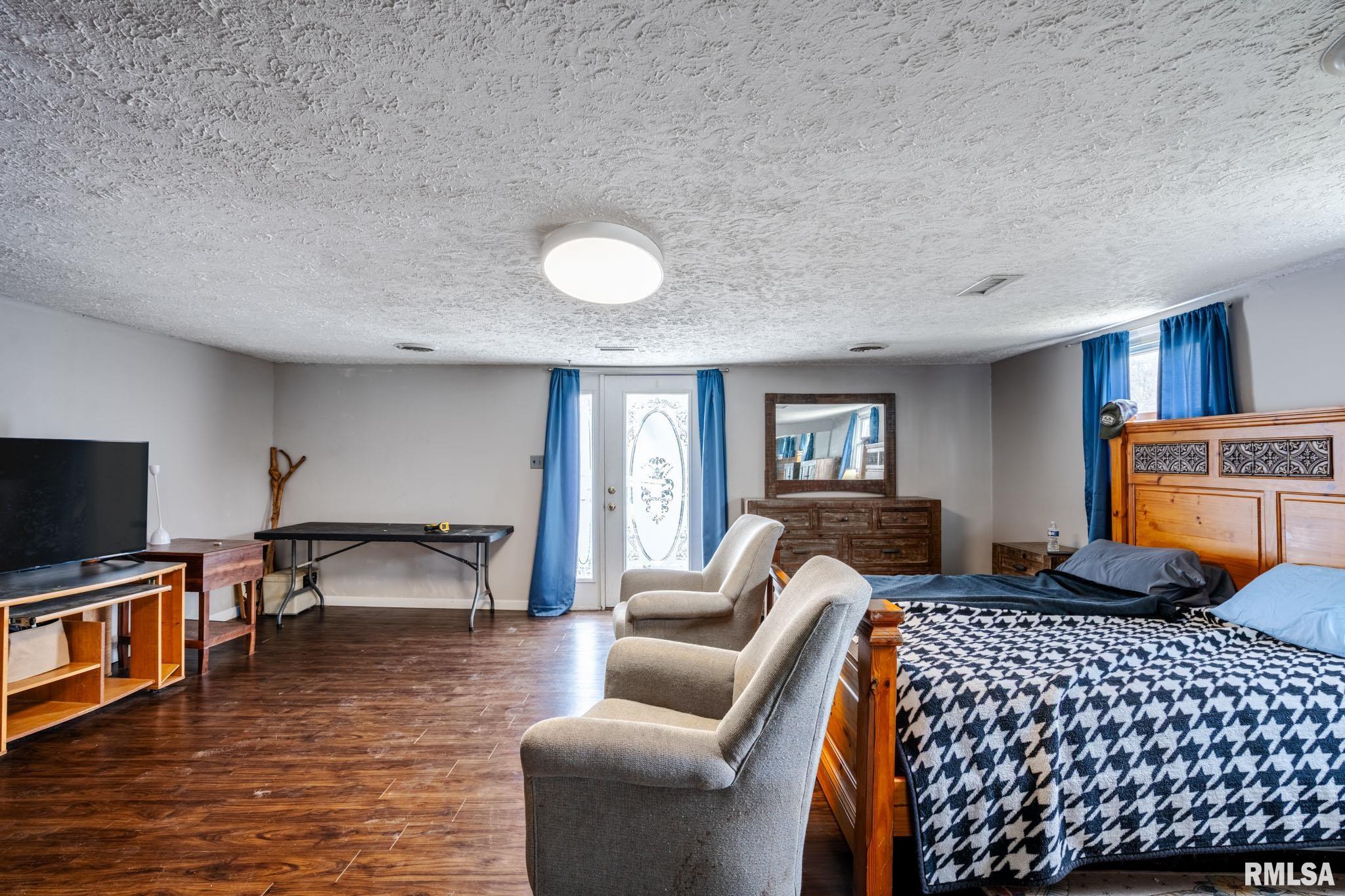 500 Kramer Street Carterville, IL 62918 - Photo 10 of 28