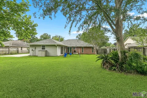 $240,000 | 17648 Sharpsburg Avenue, Baton Rouge, LA 70817