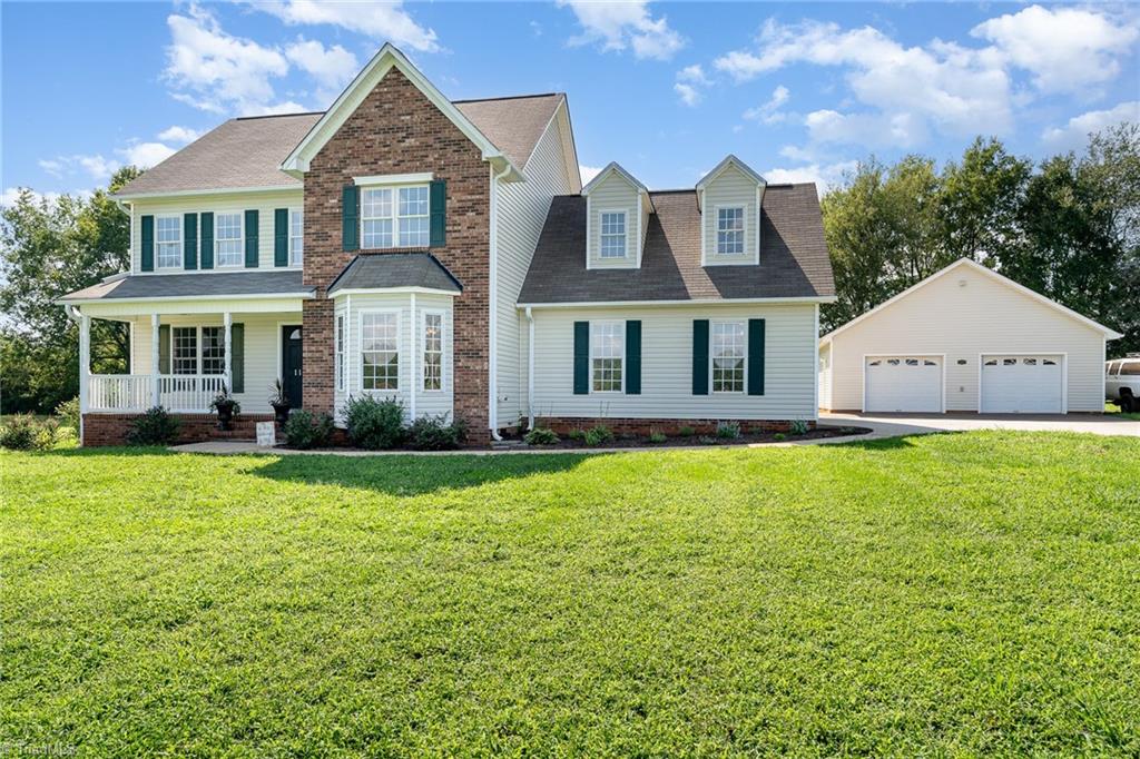111 North High Field Road Advance, NC 27006 - Photo 5 of 39 Gallery Image 5