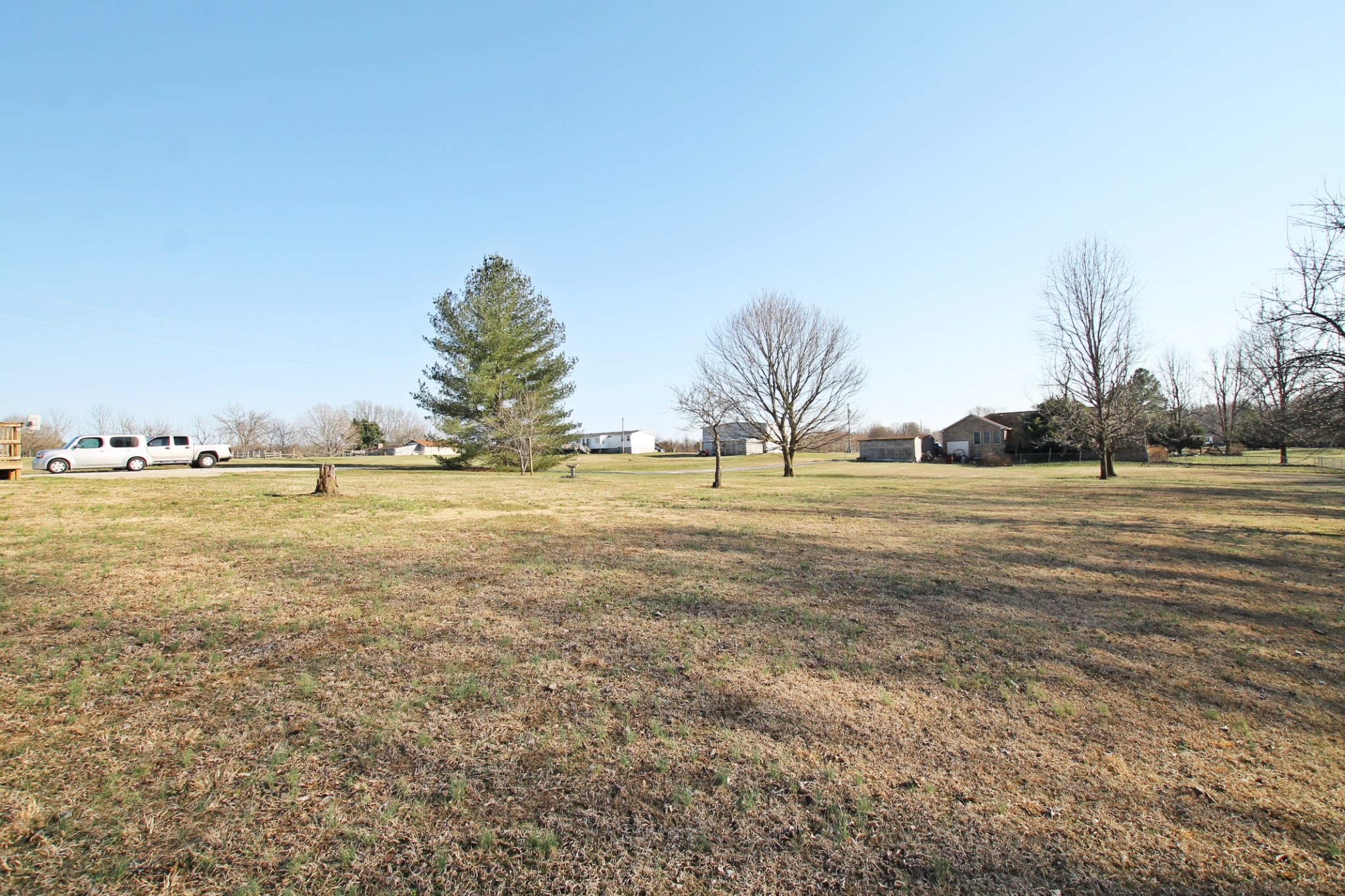 5652 Hopewell Road Springfield, TN 37172 - Photo 28 of 37 a view of a field with an ocean view