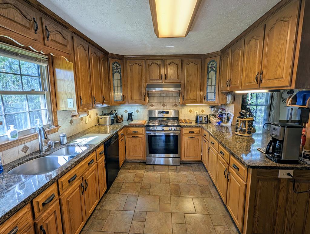 4868 Woolwine Highway Stuart, VA 24171 - Photo 21 of 51 Gallery Image 21