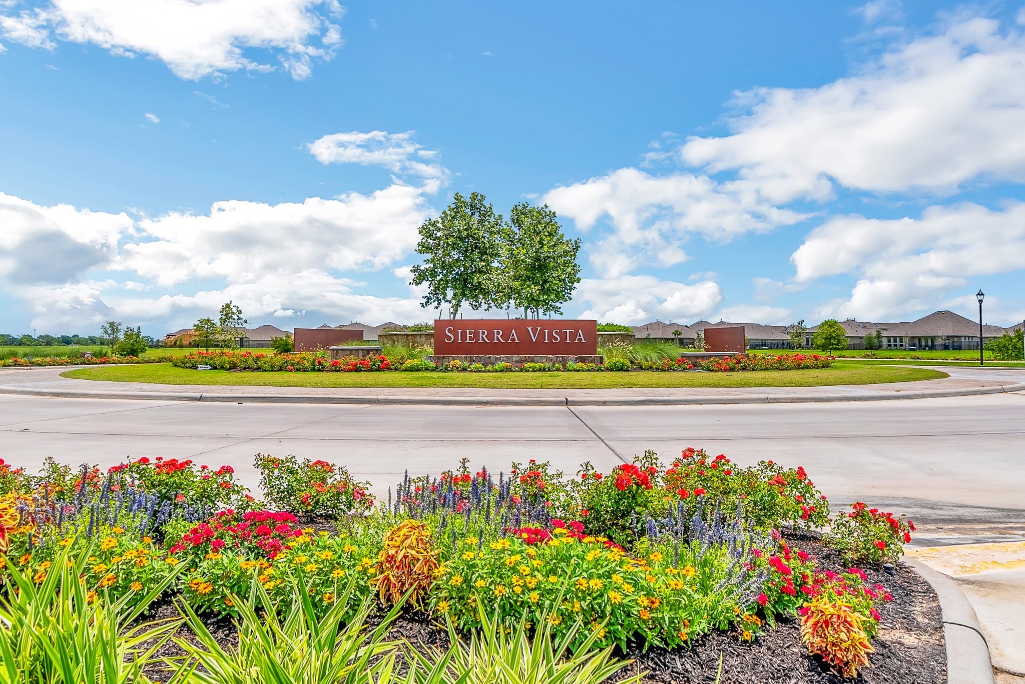10647 Cascade Crk Drive Rosharon, TX 77583 - Photo 23 of 27 a view of an outdoor space and garden
