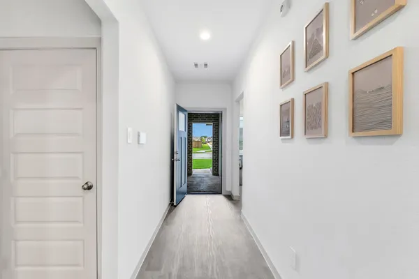 $305,000 | 10647 Cascade Crk Drive, Rosharon, TX 77583