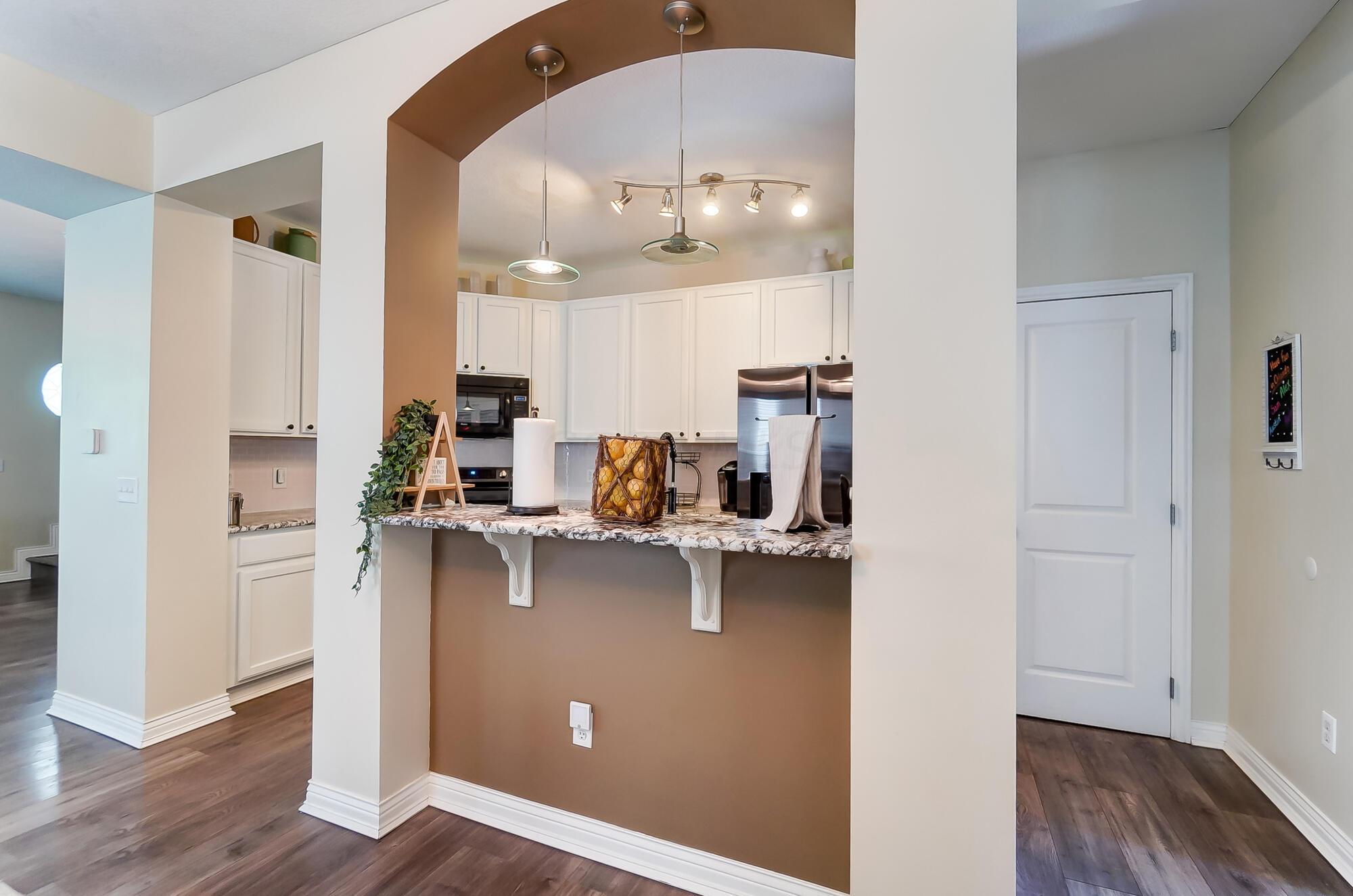 6127 Rackley Way Westerville, OH 43081 - Photo 13 of 55 012
