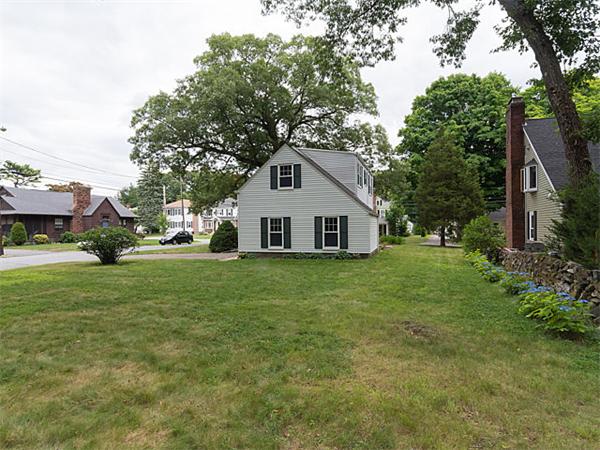 20 Thornton Road Waltham, MA 02453 - Photo 23 of 24 Gallery Image 23