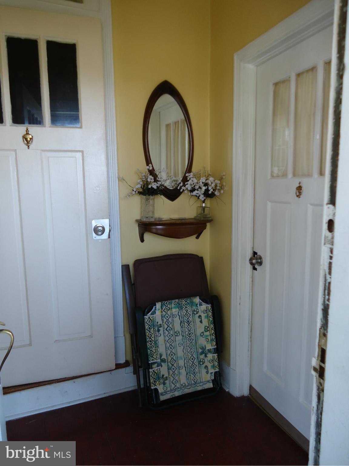 4829 Reisterstown Road Baltimore, MD 21215 - Photo 3 of 21 Unit Entrance Doors