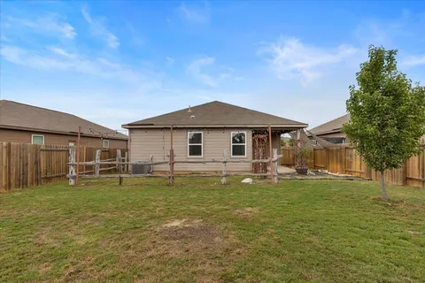 $329,000 | 321 Freedom Park Avenue, Liberty Hill, TX 78642