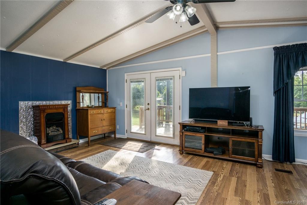 1273 Legion Road Fort Mill, SC 29715 - Photo 6 of 25 Gallery Image 6