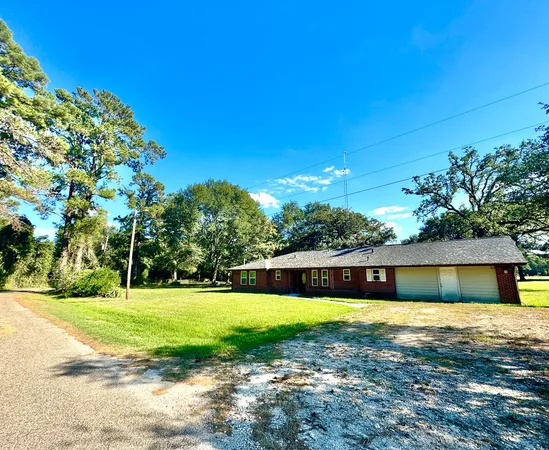 $398,999 | 2 Hoke Road, Richards, TX 77873