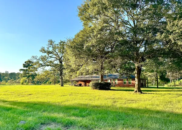 $398,999 | 2 Hoke Road, Richards, TX 77873