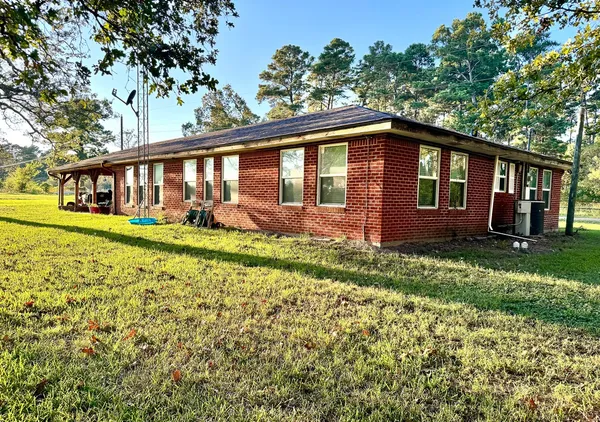 $398,999 | 2 Hoke Road, Richards, TX 77873