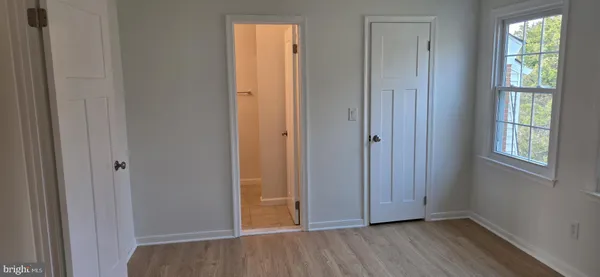 $2,350 | 165 B Leeds Court West, Warrenton, VA 20186