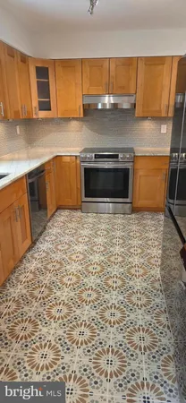 $2,350 | 165 B Leeds Court West, Warrenton, VA 20186