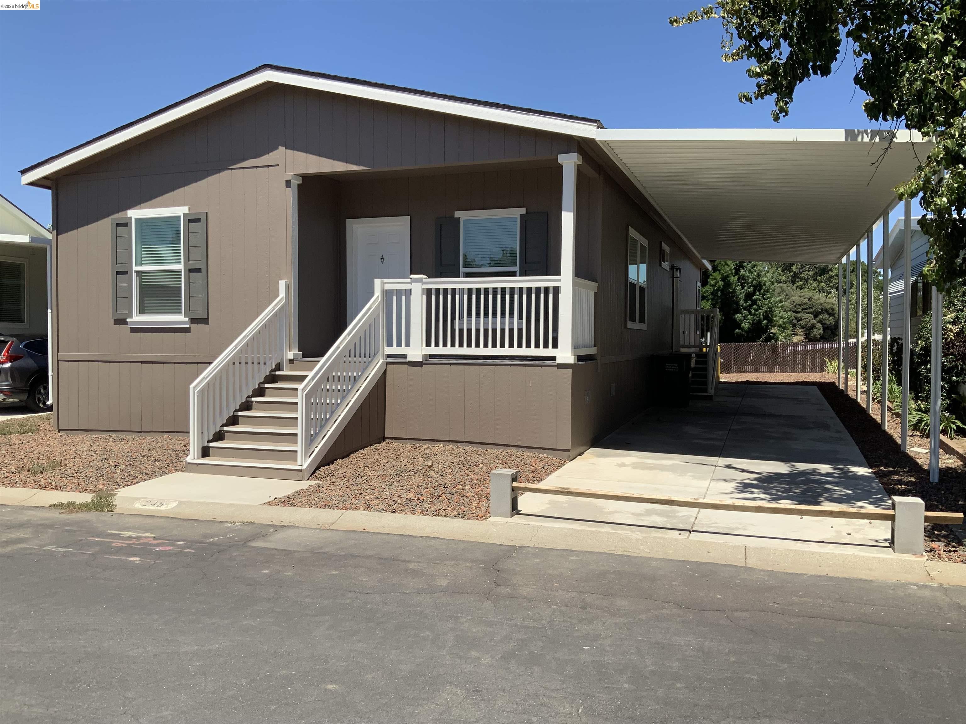245 Aloha Way Pittsburg, CA 94565 - Photo 2 of 37 Gallery Image 2