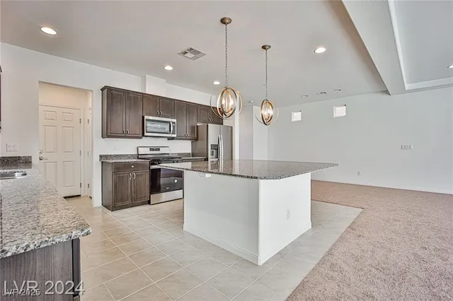 $2,450 | 7771 Bright Ldg Street, Las Vegas, NV 89139