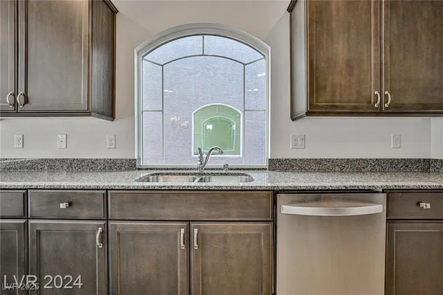 $2,450 | 7771 Bright Ldg Street, Las Vegas, NV 89139