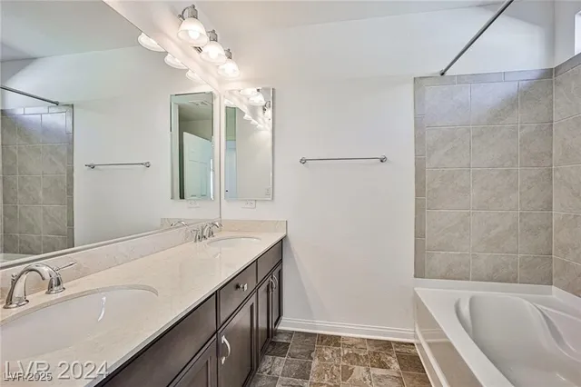 $2,450 | 7771 Bright Ldg Street, Las Vegas, NV 89139