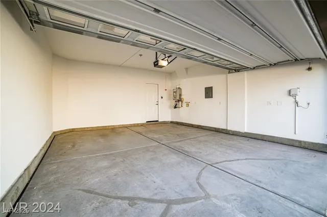 $2,450 | 7771 Bright Ldg Street, Las Vegas, NV 89139