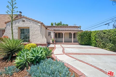 $1,650,000 | 637 North Detroit Street, Los Angeles, CA 90036