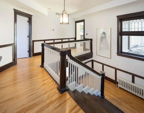 $10,500 | 2700 West Lake Of The Isles Parkway, Minneapolis, MN 55416