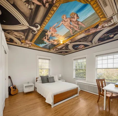 $10,500 | 2700 West Lake Of The Isles Parkway, Minneapolis, MN 55416