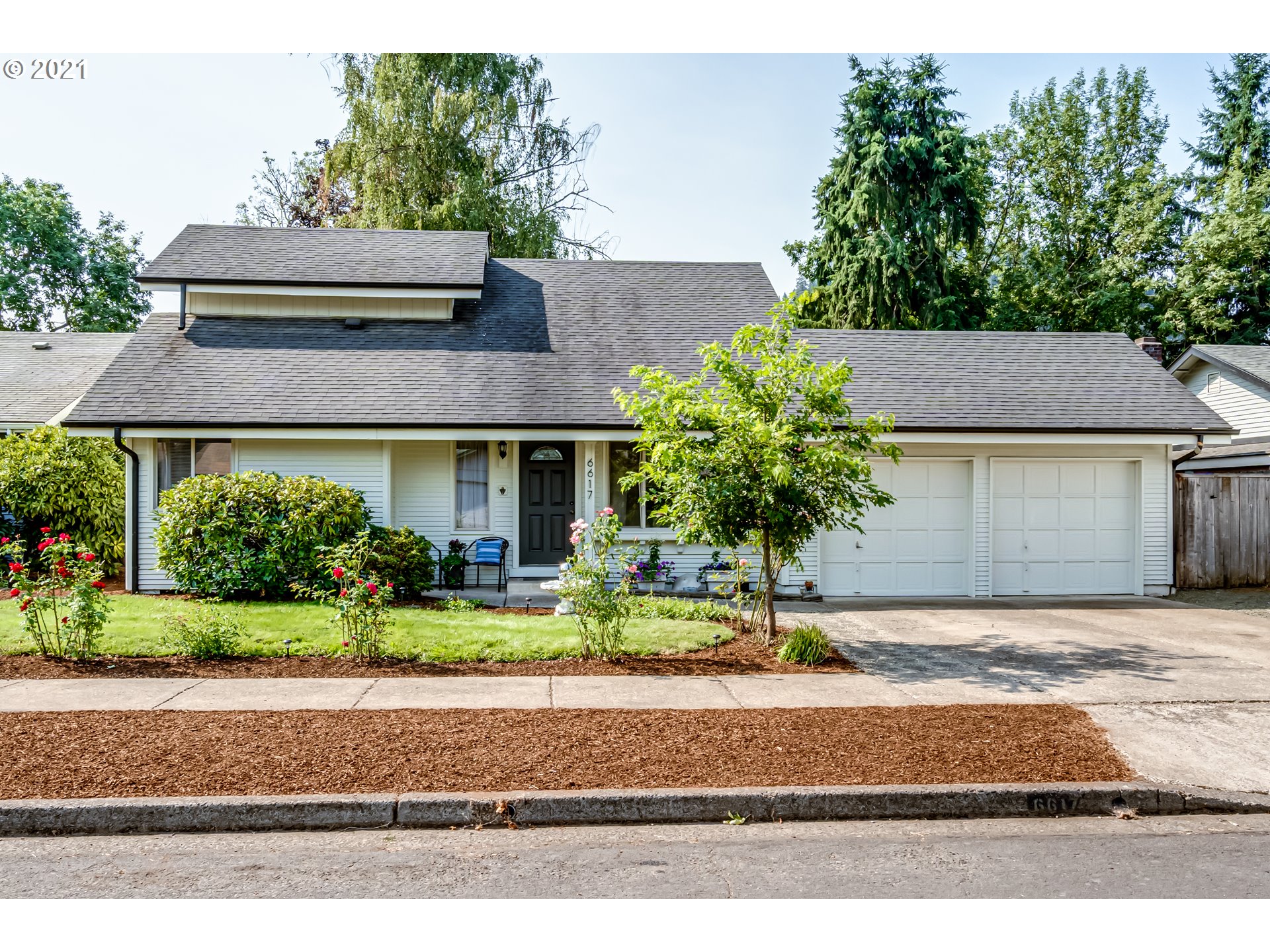 6617 C Street Springfield, OR 97478 - Photo 2 of 32 Gallery Image 2