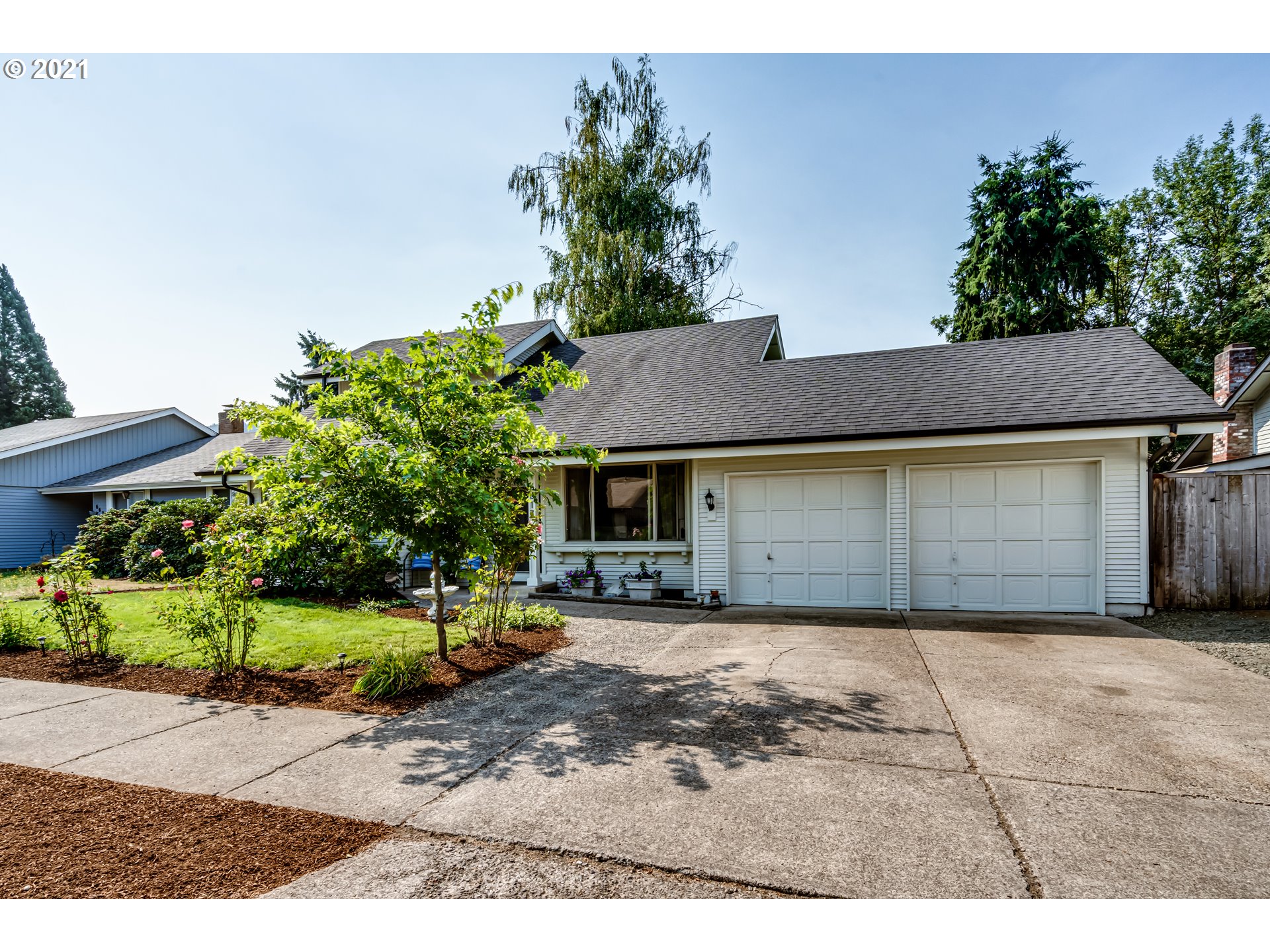 6617 C Street Springfield, OR 97478 - Photo 3 of 32 Gallery Image 3