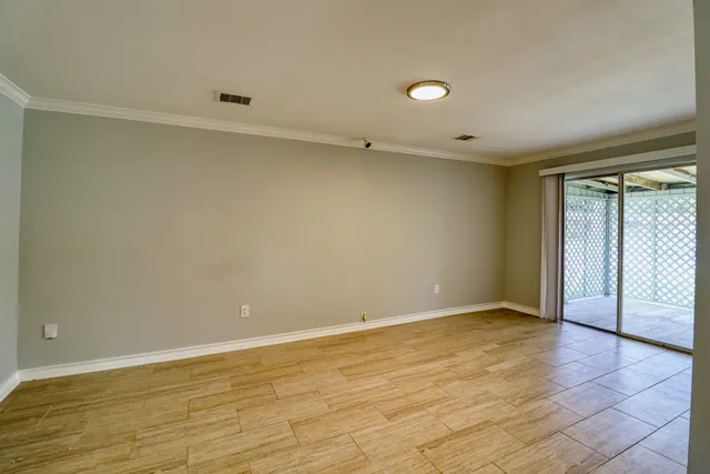 $236,000 | 7557 Meadowview Drive, Houston, TX 77037