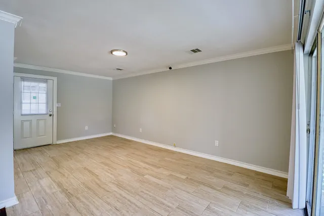 $236,000 | 7557 Meadowview Drive, Houston, TX 77037