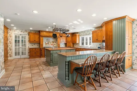 $1,699,000 | 907 Lorien Drive, Ambler, PA 19002