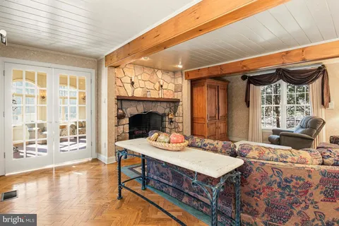 $1,699,000 | 907 Lorien Drive, Ambler, PA 19002