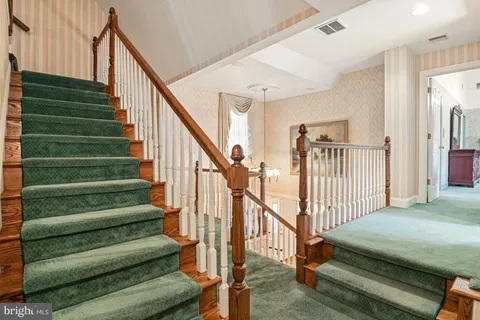 $1,699,000 | 907 Lorien Drive, Ambler, PA 19002