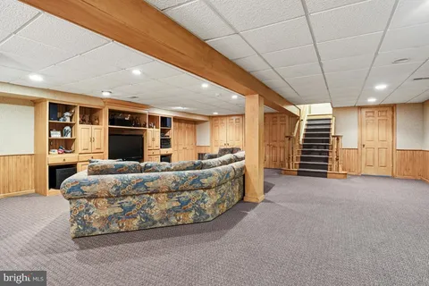 $1,699,000 | 907 Lorien Drive, Ambler, PA 19002