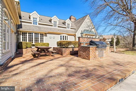 $1,699,000 | 907 Lorien Drive, Ambler, PA 19002