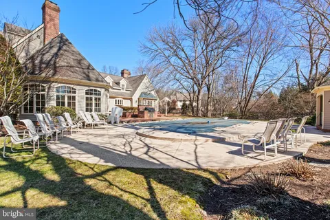 $1,699,000 | 907 Lorien Drive, Ambler, PA 19002