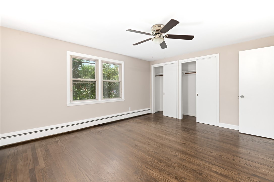 200 Glen Drive Warwick, RI 02889 - Photo 16 of 23 Primary bedroom