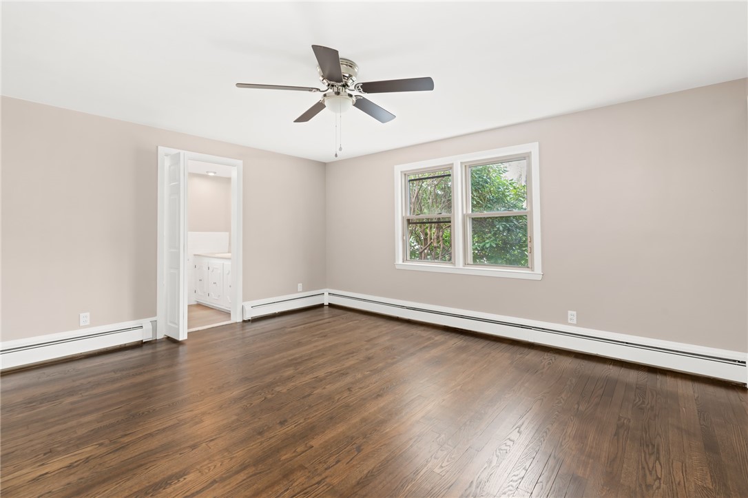 200 Glen Drive Warwick, RI 02889 - Photo 17 of 23 Primary bedroom