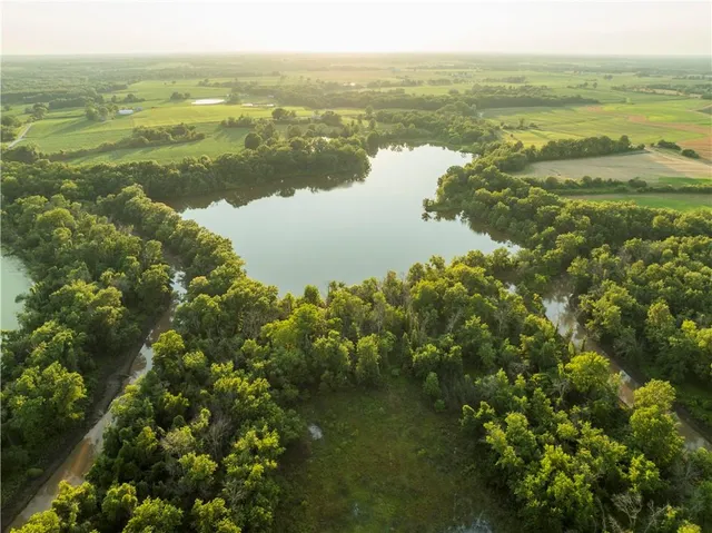 $1,100,000 | 0 Cr 371 N/a Bosworth Mo 64623 N/a, Bosworth, MO 64623