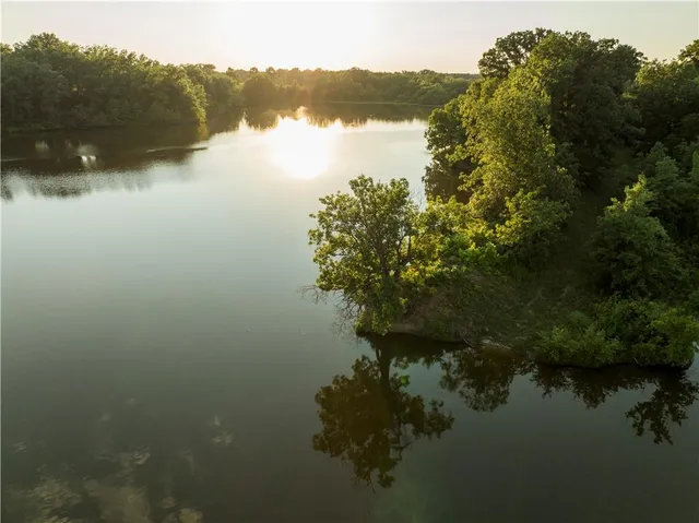 $1,100,000 | 0 Cr 371 N/a Bosworth Mo 64623 N/a, Bosworth, MO 64623