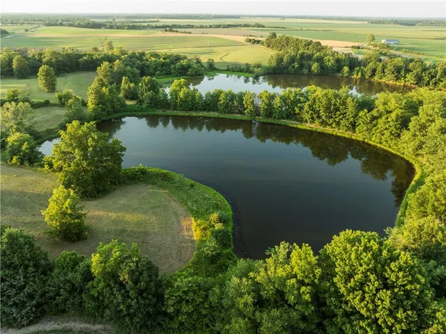 $1,100,000 | 0 Cr 371 N/a Bosworth Mo 64623 N/a, Bosworth, MO 64623