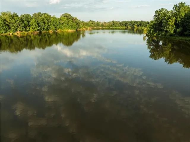 $1,100,000 | 0 Cr 371 N/a Bosworth Mo 64623 N/a, Bosworth, MO 64623