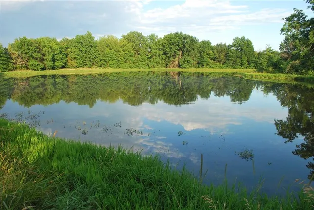 $1,100,000 | 0 Cr 371 N/a Bosworth Mo 64623 N/a, Bosworth, MO 64623