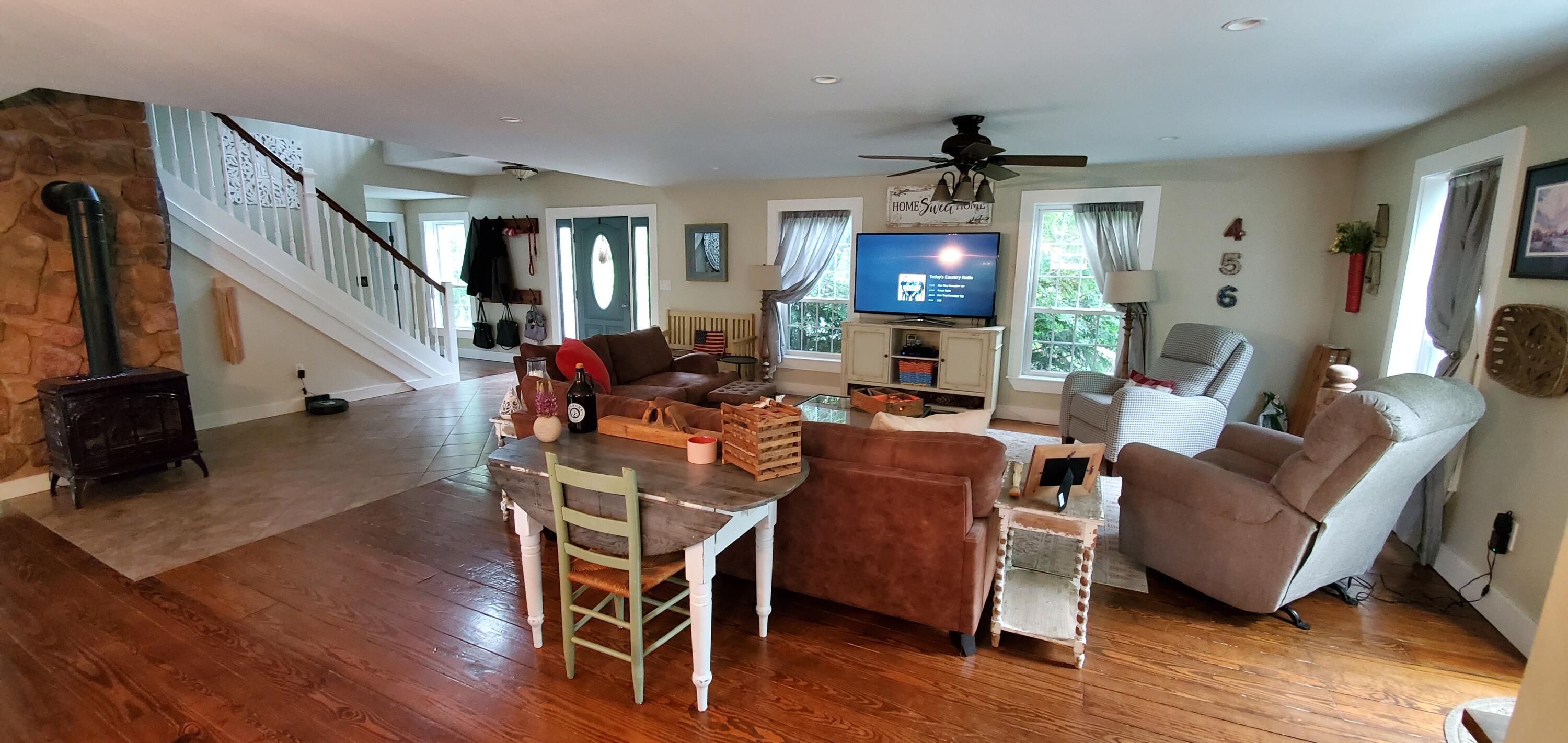 456 Kittredge Road Bangor, ME 04401 - Photo 16 of 58 20210529_174537